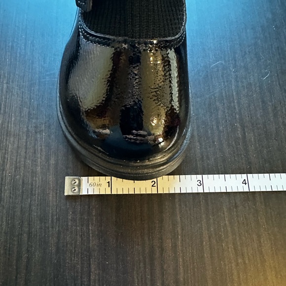 Black & Pearl Shoes | Toddler Girl 10 - Picture 7 of 7